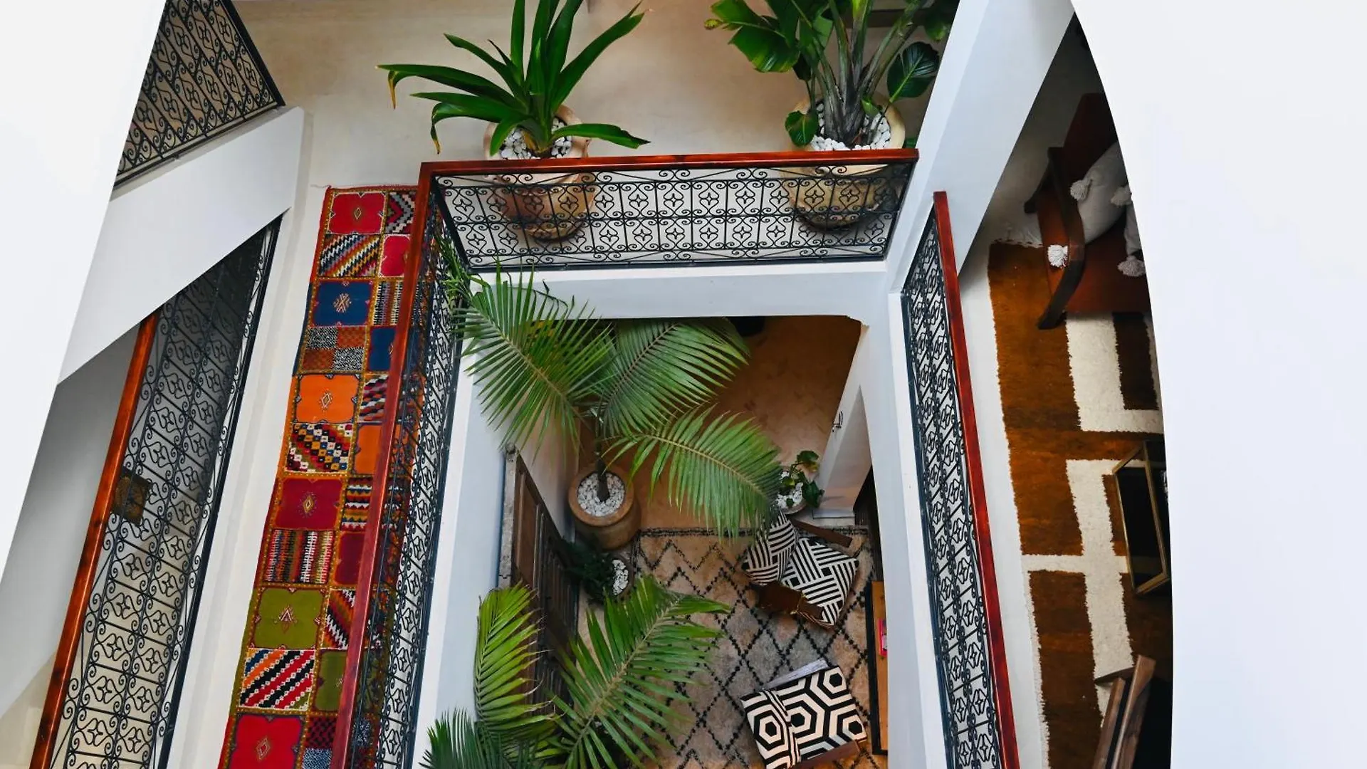 Riad De Charme Au Coeur De La Medina Marrakesh Villa