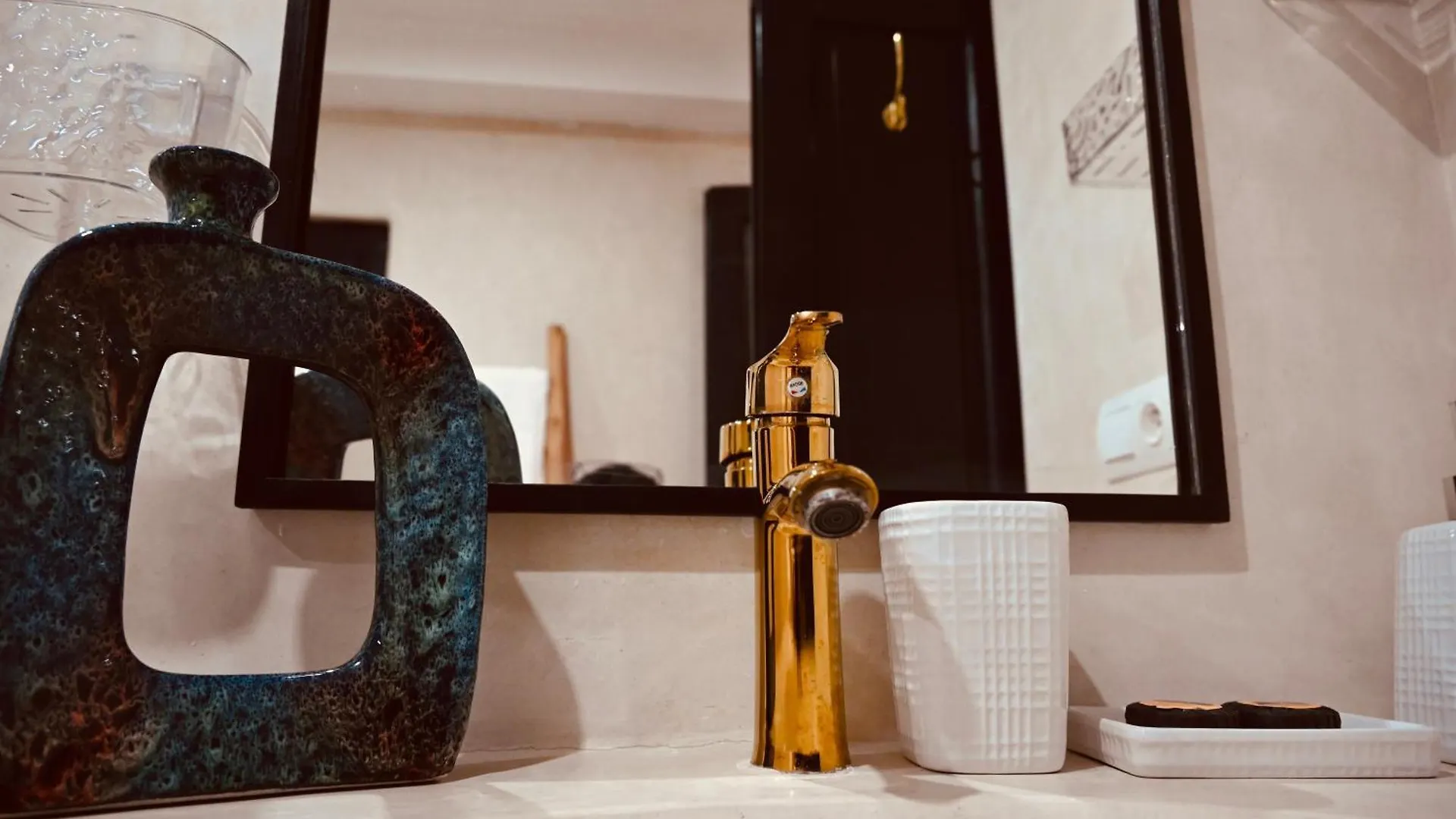 Vila Riad De Charme Au Coeur De La Medina Marakéš Maroko