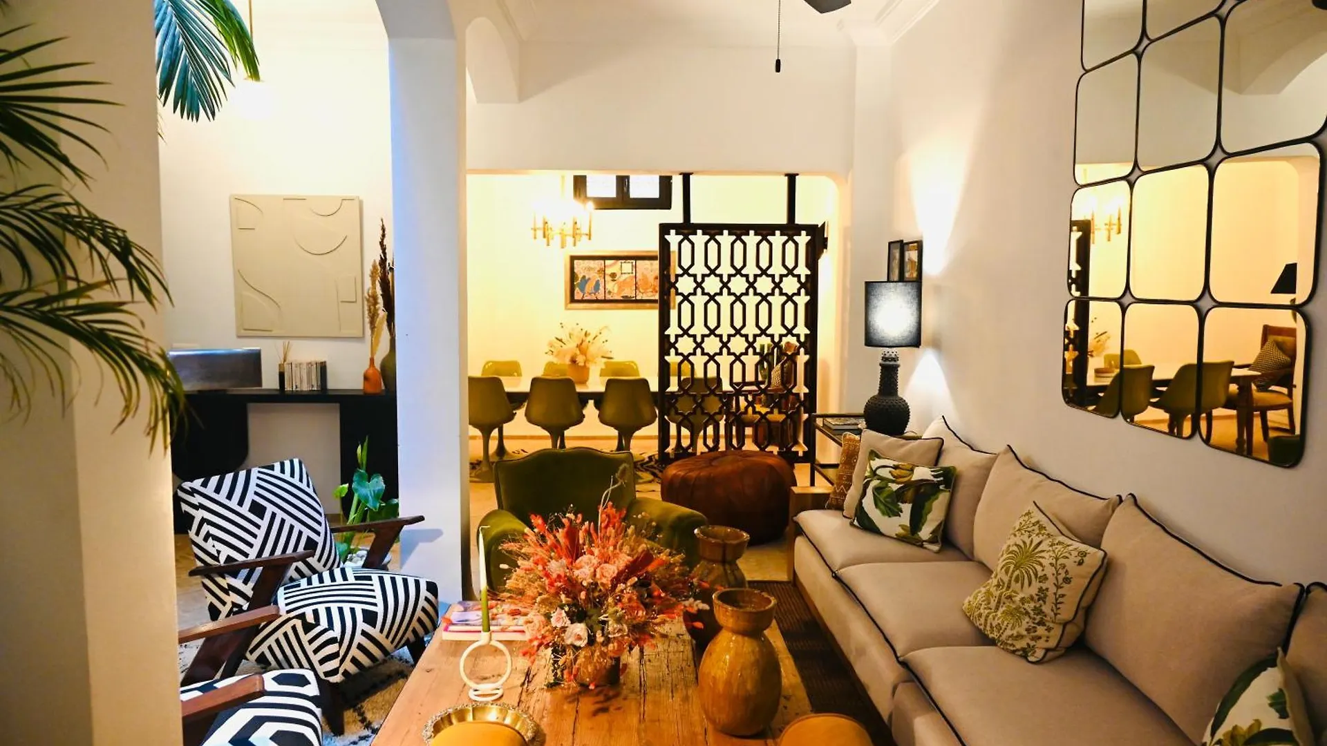 Riad De Charme Au Coeur De La Medina Marakéš